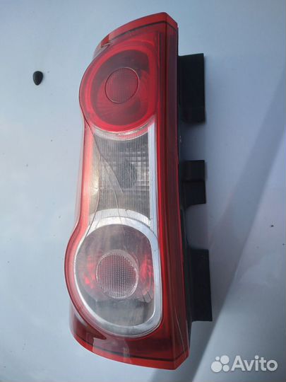 Задний левый фонарь LADA Largus