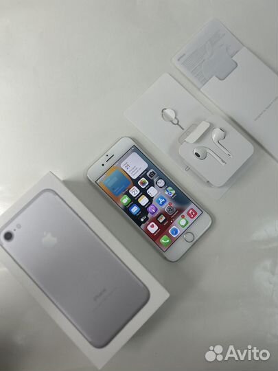 iPhone 7, 128 ГБ