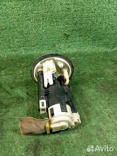 Насос топливный Mitsubishi Lancer Cedia