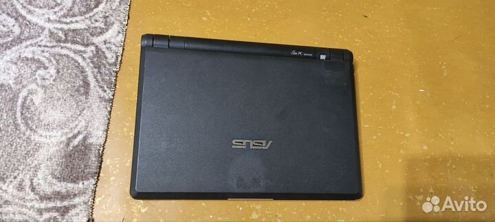 Нетбук asus eee pc700