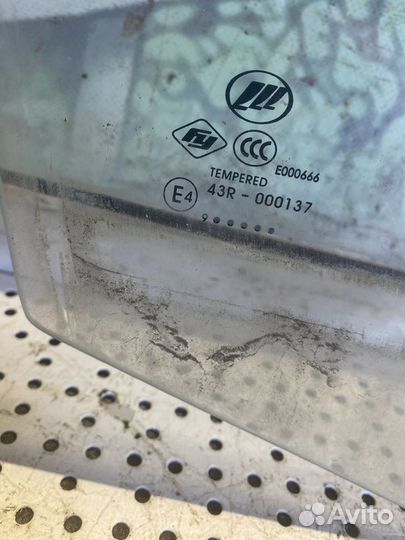 Стекло двери передней правой lifan Breez (520)