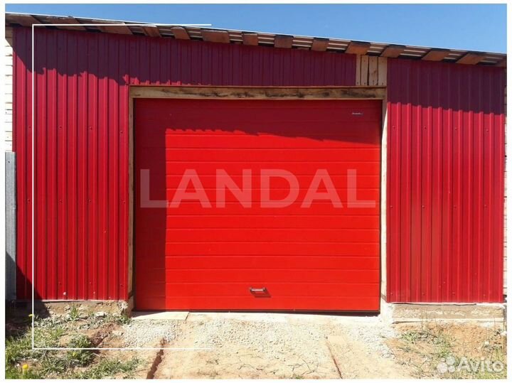 Секционные ворота