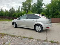 Ford Focus 1.6 MT, 2008, 235 000 км, с пробегом, цена 515 000 руб.