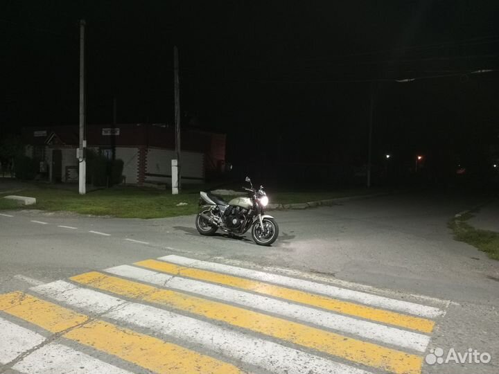 Yamaha xjr400