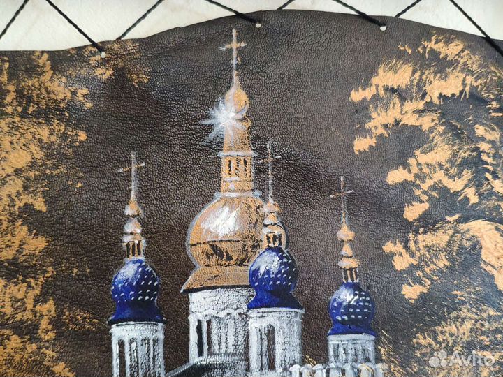 Картина панно на натуральной коже