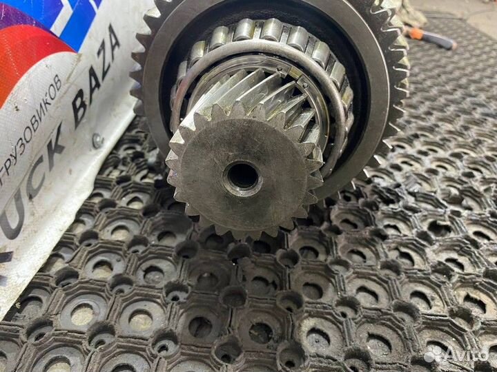 81322020100 Вал вторичный кпп ZF Iveco Stralis