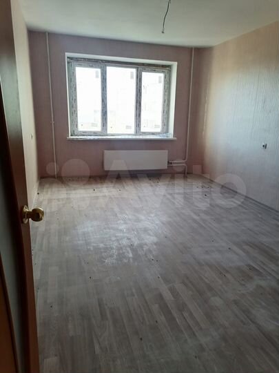3-к. квартира, 82 м², 2/15 эт.