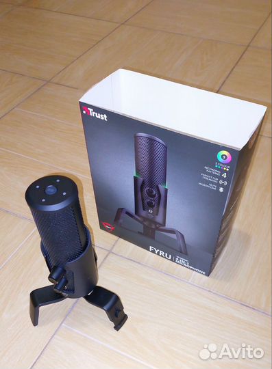 Микрофон игровой (для стриминга)