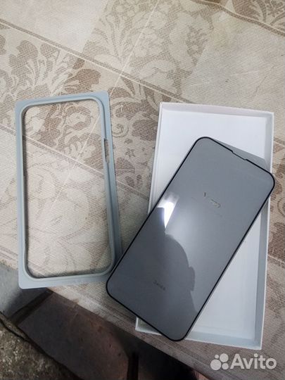 Стекло Benks (оригинал) для iPhone 13pro max