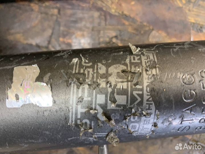 Амортизатор передний stagg BMW E83