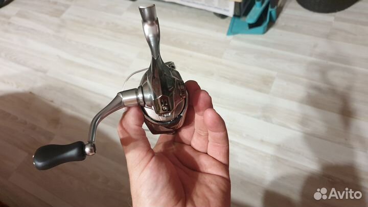 Shimano 19 stradic 2500s