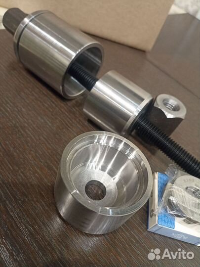 Съемник плавающих сайлентблоков бмв Е90, 91