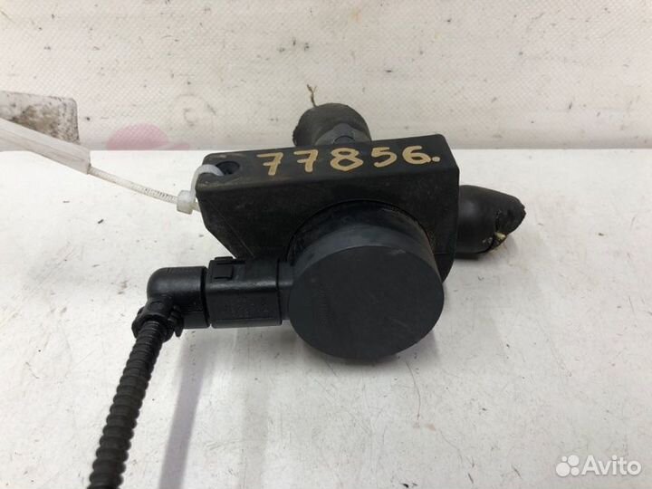 Насос электрический (помпа) Skoda Octavia лифтбек