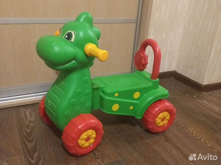 Каталка динозавр