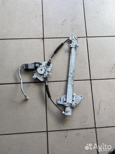 Стеклоподьемник передний правый Vortex Estina