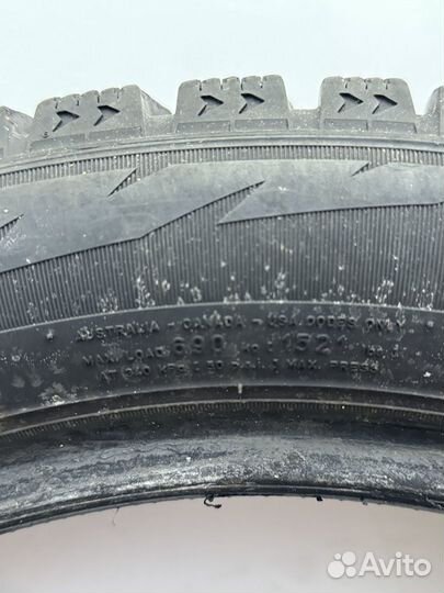 Formula Ice 215/50 R17 95T