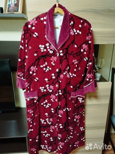 Халат велюровый женский 52