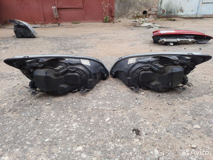 Фара Форд Фокус 2