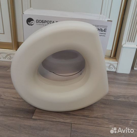 Сиденье на унитаз бу