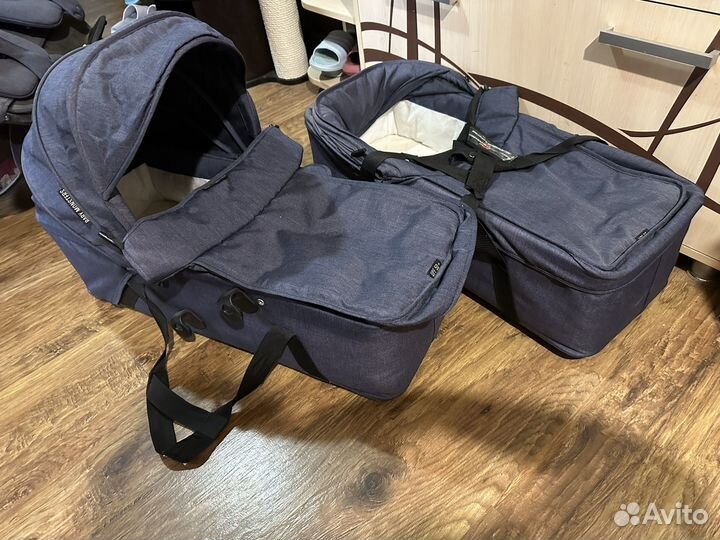 Коляска для двойни