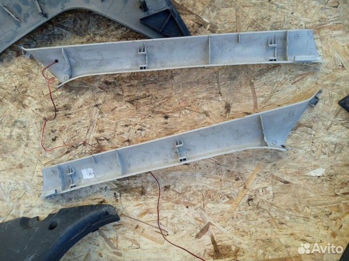 Пластик салона Renault Sr седан K7MF710 2010