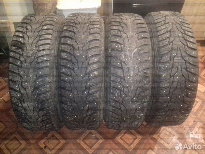 Condor Winter 4 215/65 R16 102G