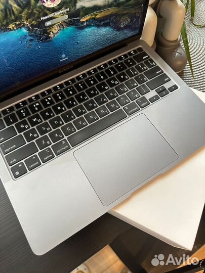 Apple MacBook air 13 2020 m1 8gb 256