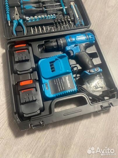 Шуруповерт makita 26v с набором