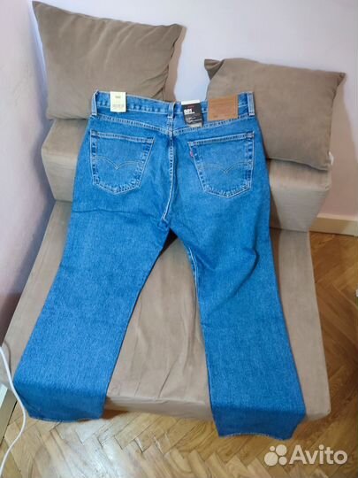 Джинсы оригинальные Levi's