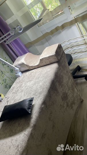 Кушетка для наращивания ресниц