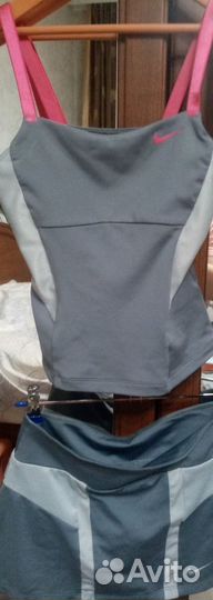 Теннисный костюм Nike на девочку 116-128 см