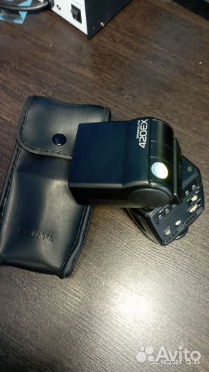 Вспышка Canon SpeedLite 420 EX