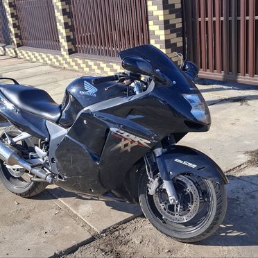 Honda CBR 1100 XX Blackbird, 1997, 80 000 км
