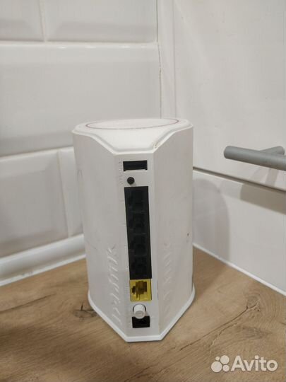 Маршрутизатор роутер D-Link DIR-620A