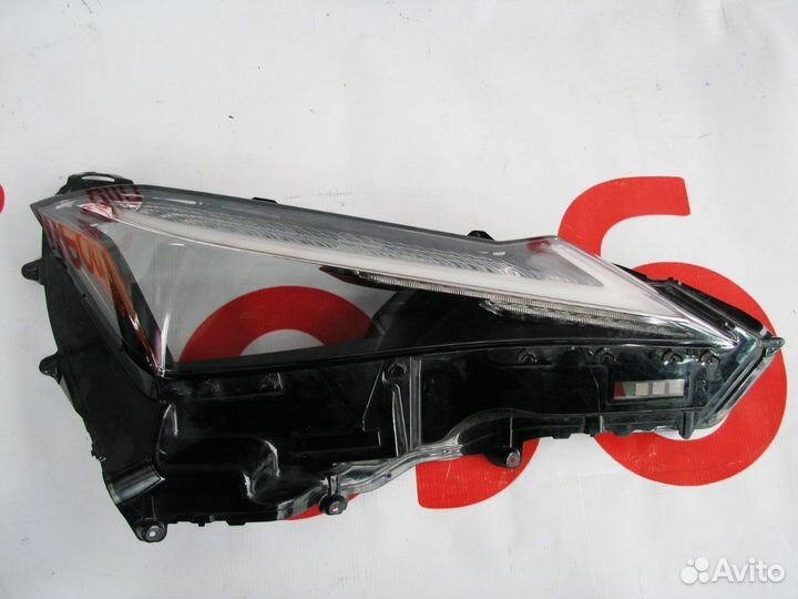 Lexus UX Стекло правой фары Full Led 2018+