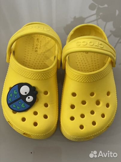 Сандалии crocs c 8