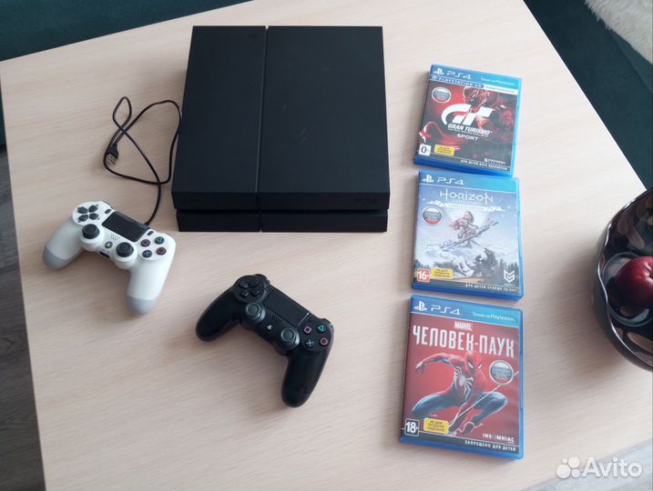 Sony playstation 4 PS4 pro