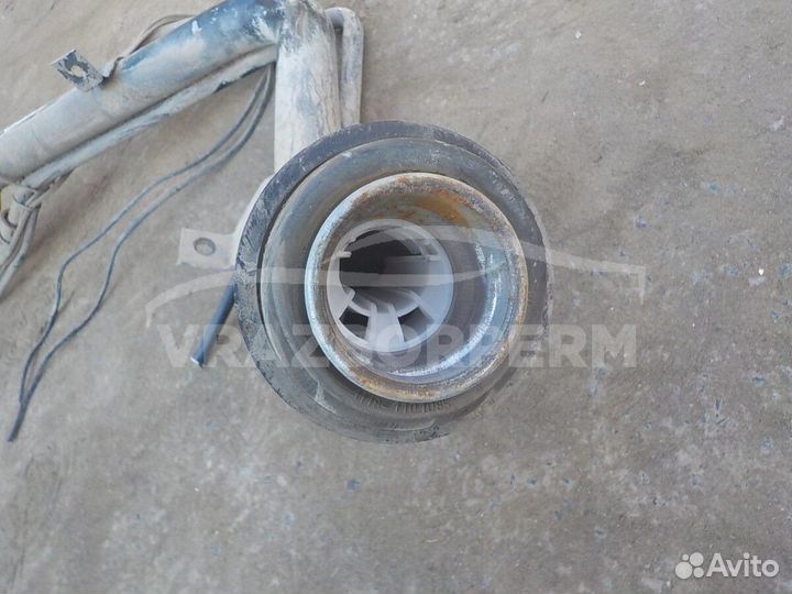 Горловина топливного бака LADA