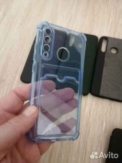 Honor 10i, чехлы, накладки