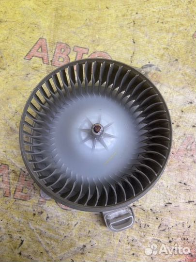 Мотор печки Toyota Mark X X120 4GR-FSE 2008