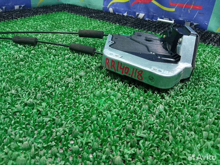 Датчик ускорения Toyota Fortuner