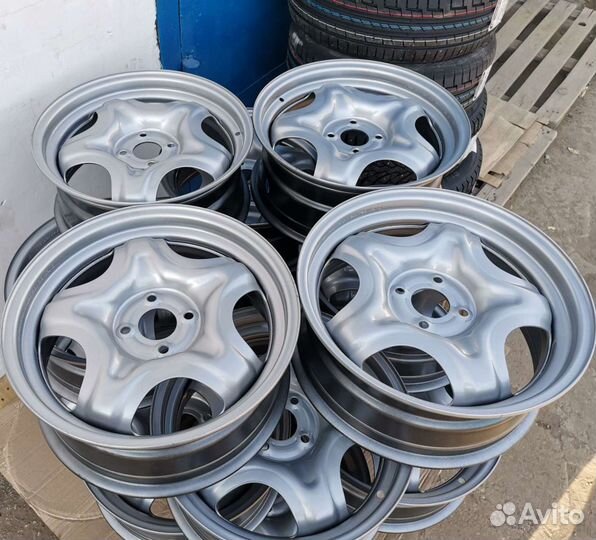 LADA Vesta, Largus R16 новые