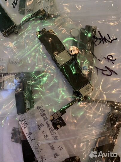 Материнская плата iPhone 7,6s,4s