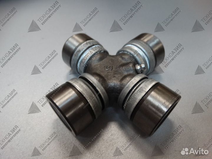 Крестовина карданного вала погрузчика ZL20/30