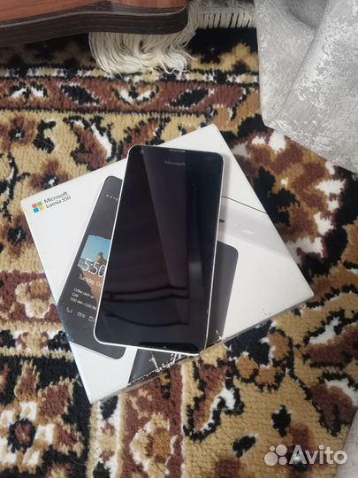 Microsoft Lumia 550, 8 ГБ