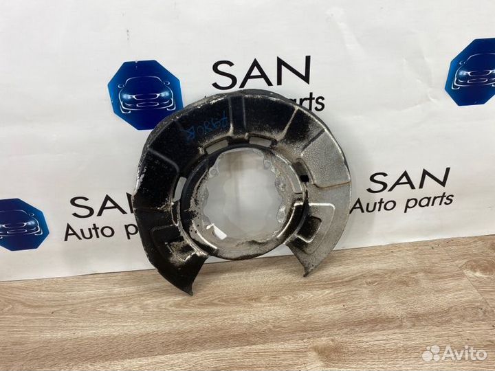 Пыльник тормозного диска задний Bmw X5 Рест E70