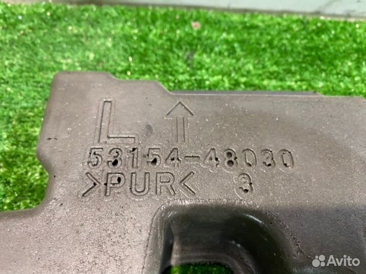 Уплотнитель крыла(1) Lexus Rx200T AGL20 8AR-FTS