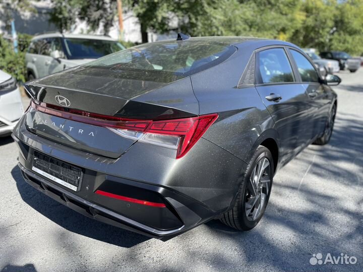 Hyundai Elantra 1.6 AT, 2023, 43 км