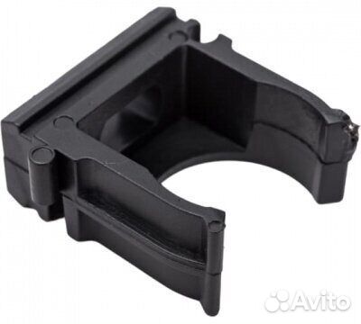 Крепеж-клипса для труб д.32 мм 