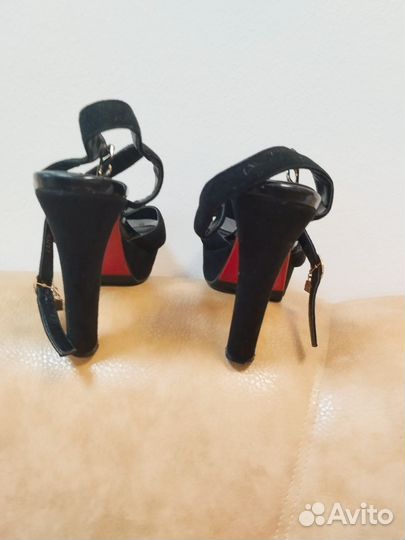 Босоножки женские 40 размер